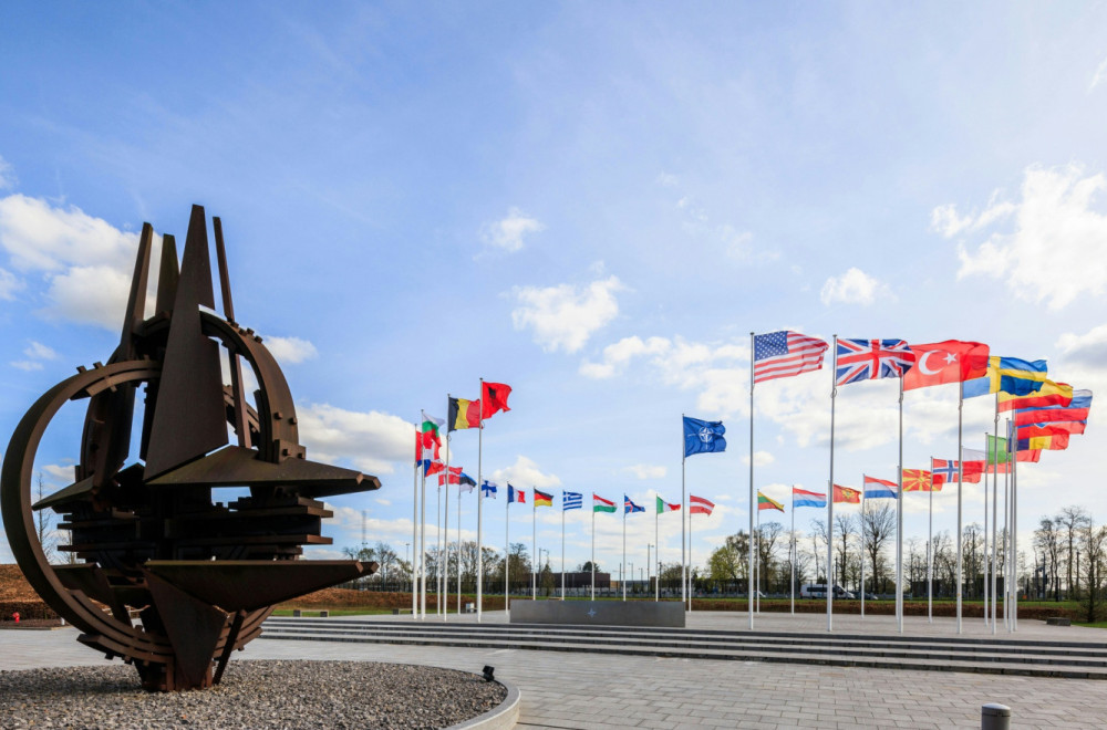 Ko stabilnost razpade: zakaj evropska obramba brez NATO ne obstaja