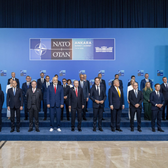 Bo Ankara NATO premaknila iz obljub v dobavne roke?